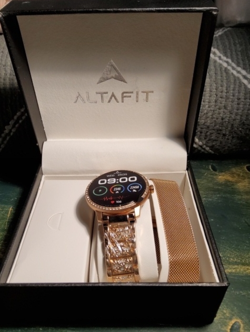 Ladies Altafit Rose Gold Smartwatch with Interchangeable Bands NIB New In Box